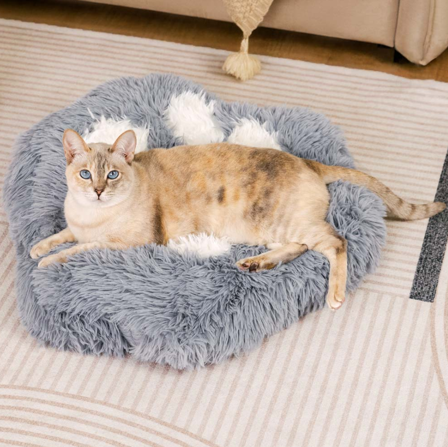 WAGNESTG  Washable Fluffy Non-Slip Cozy Cat Bed-Paw Spot