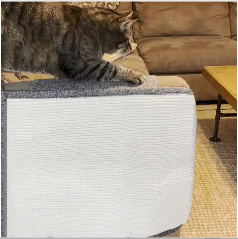 WAGNESTG  Fully Wrapped Cat Scratcher Mat Faux Sisal Sofa Armrest Protection for Cats