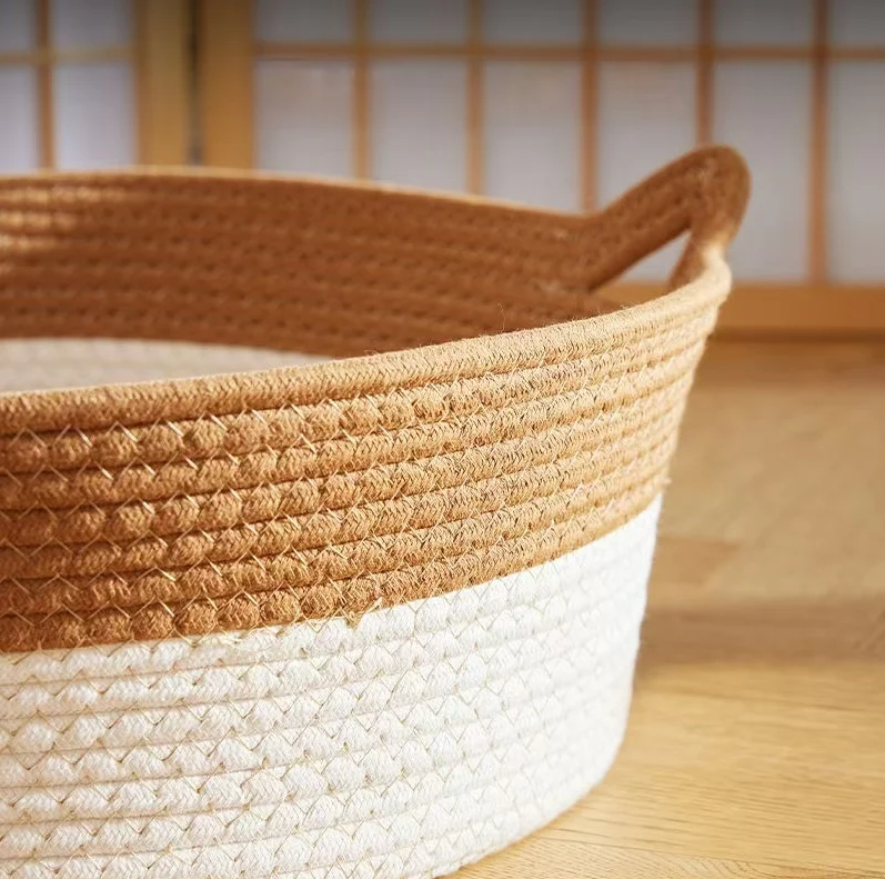 WAGNESTG  The Woven Whisker Basket