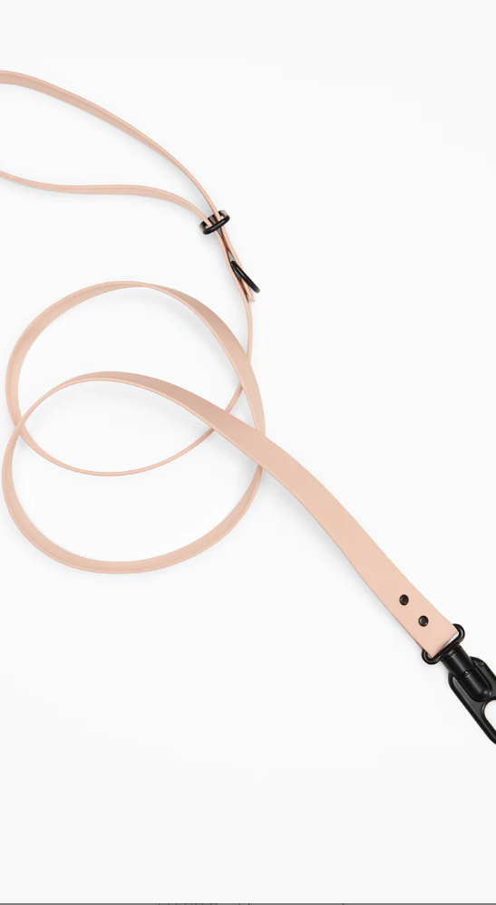 WAGNESTG  Signature Leash