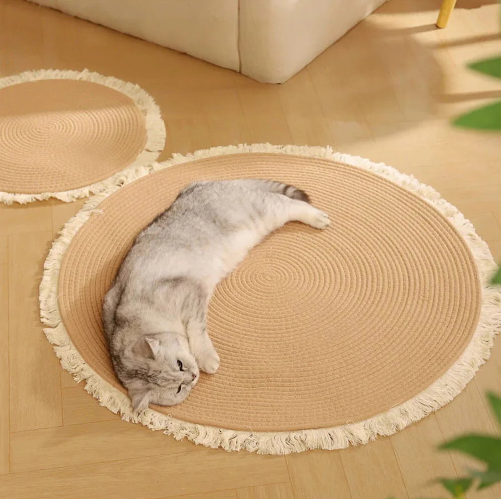 WAGNESTG  Nordic Handwoven Durable Cat Scratch Mat Rug with Fringe