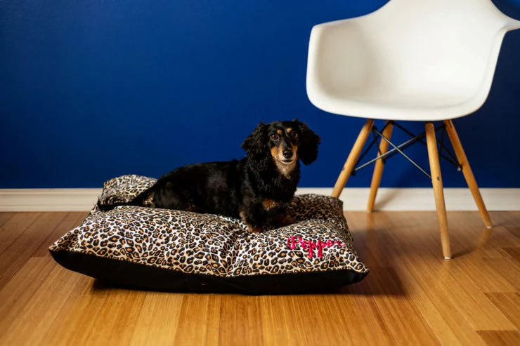 WAGNESTG  Leopard Print Dog Bed Cover